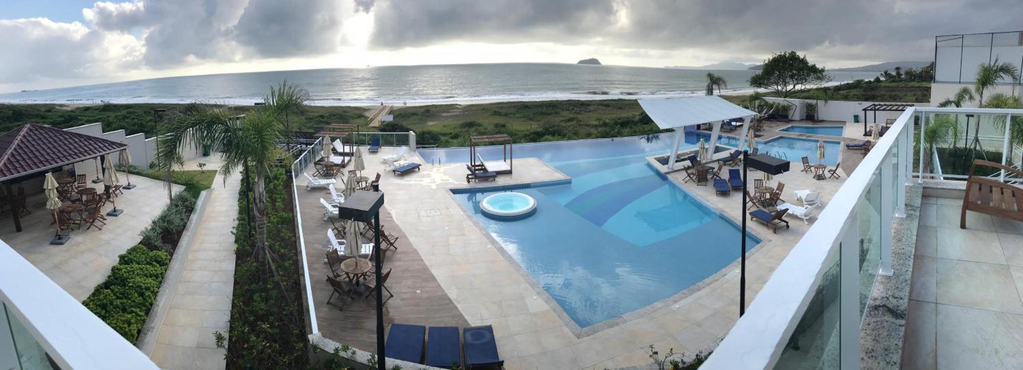 Bali Beach Home Club Rogga Beira Mar - Balneario Piçarras エクステリア 写真